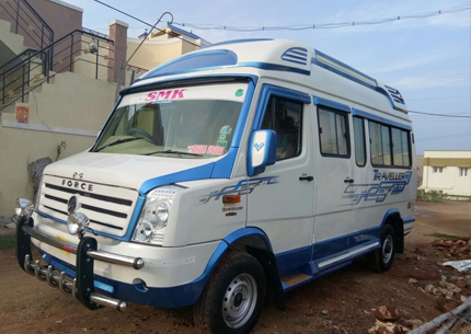 innova crysta in trichy